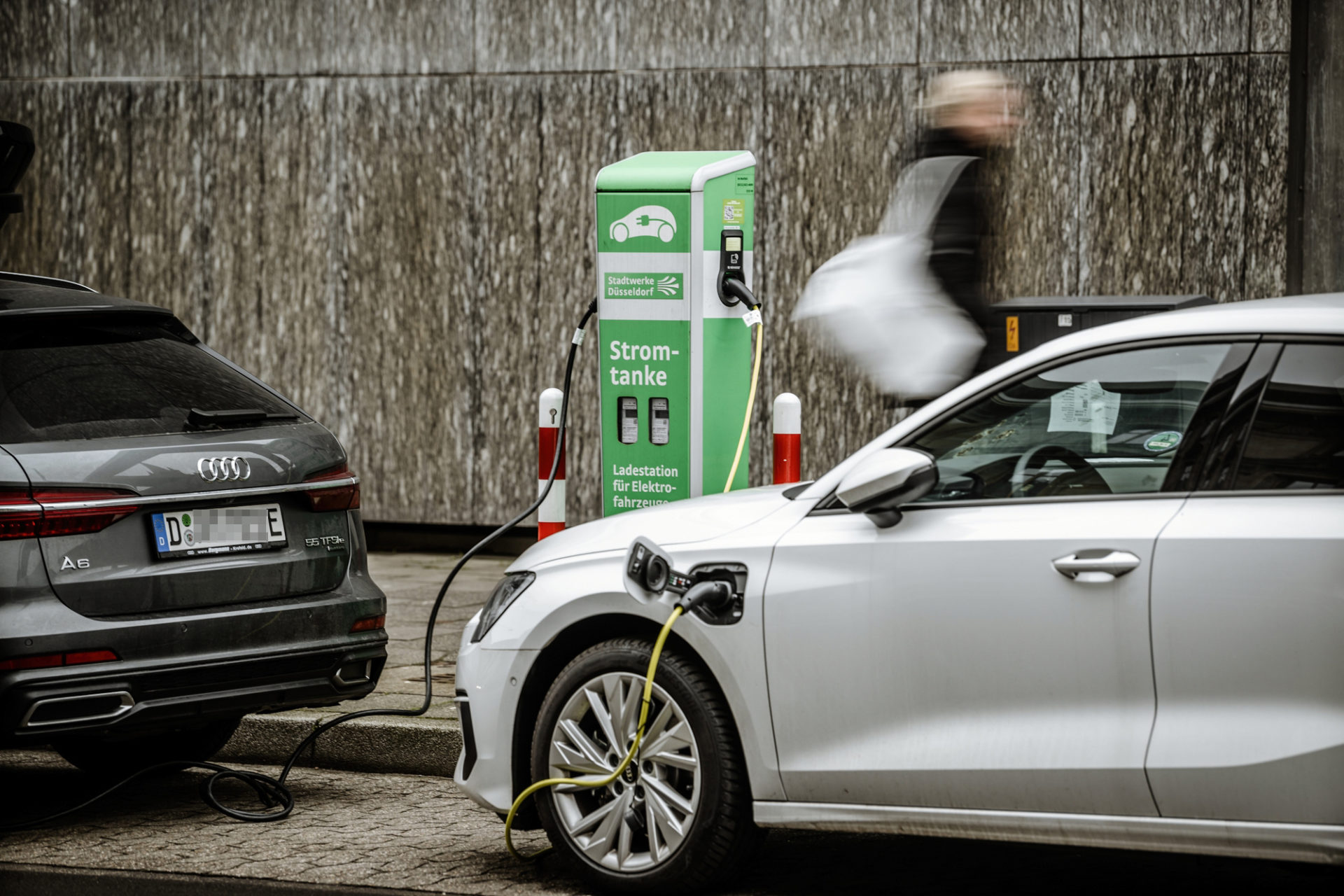 Ladesäule Elektroauto in Düsseldorf