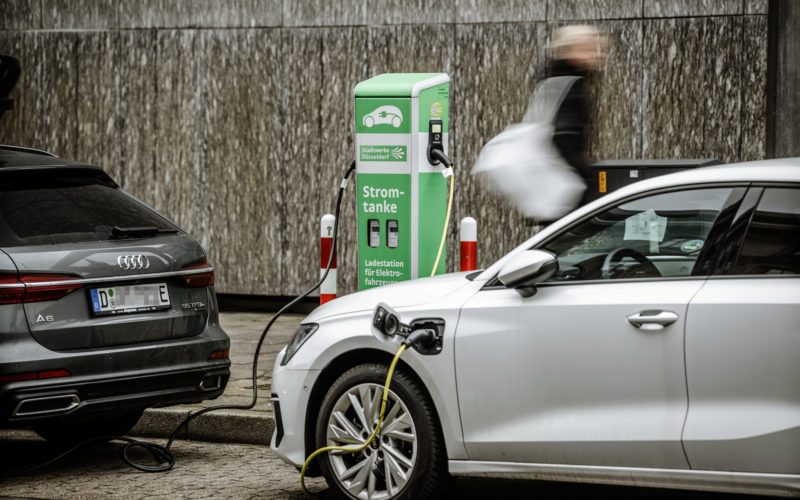 Ladesäule Elektroauto in Düsseldorf