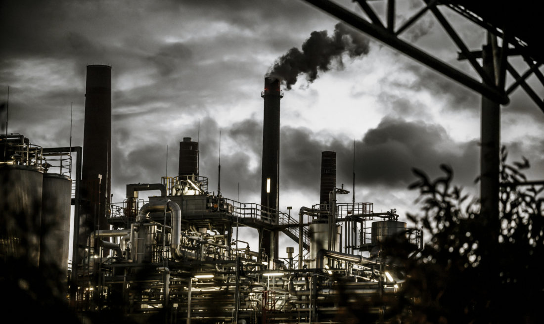 Schornsteine der Firma Henkel in Düsseldorf