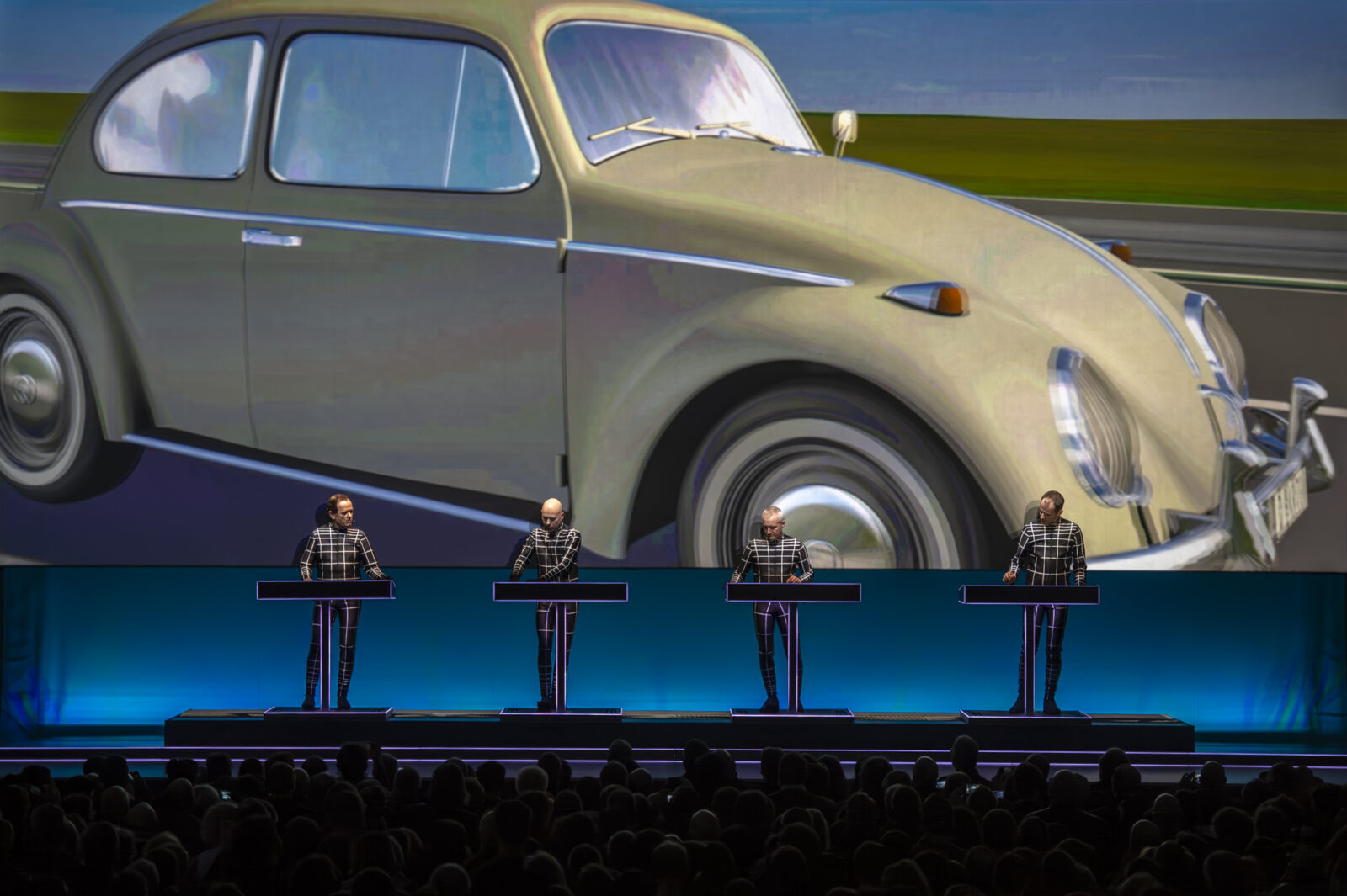 Band Kraftwerk Live in der Kunstsammlung NRW, Konzertreihe Der Katalog 12345678, 1. Konzert, LP Autobahn von 1974 Foto: Andreas Endermann