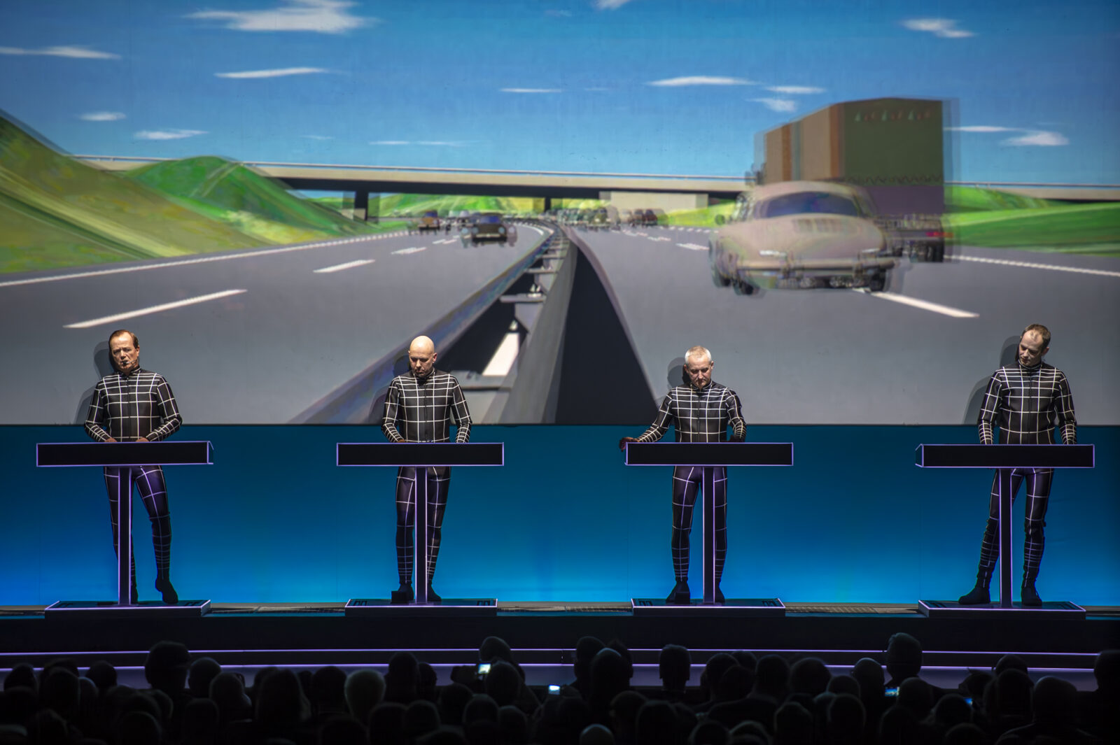 Band Kraftwerk Live in der Kunstsammlung NRW, Konzertreihe Der Katalog 12345678, 1. Konzert, LP Autobahn von 1974 Foto: Andreas Endermann