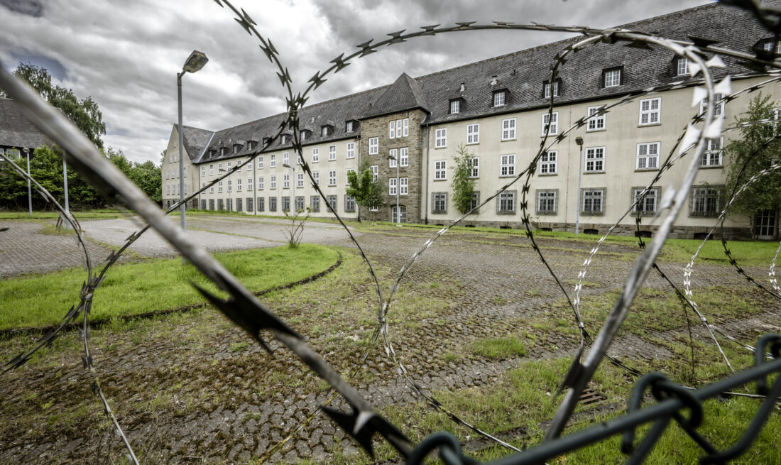 Bergische Kaserne, Knittkuhler Straße 2 in Düsseldorf Knittkuhl