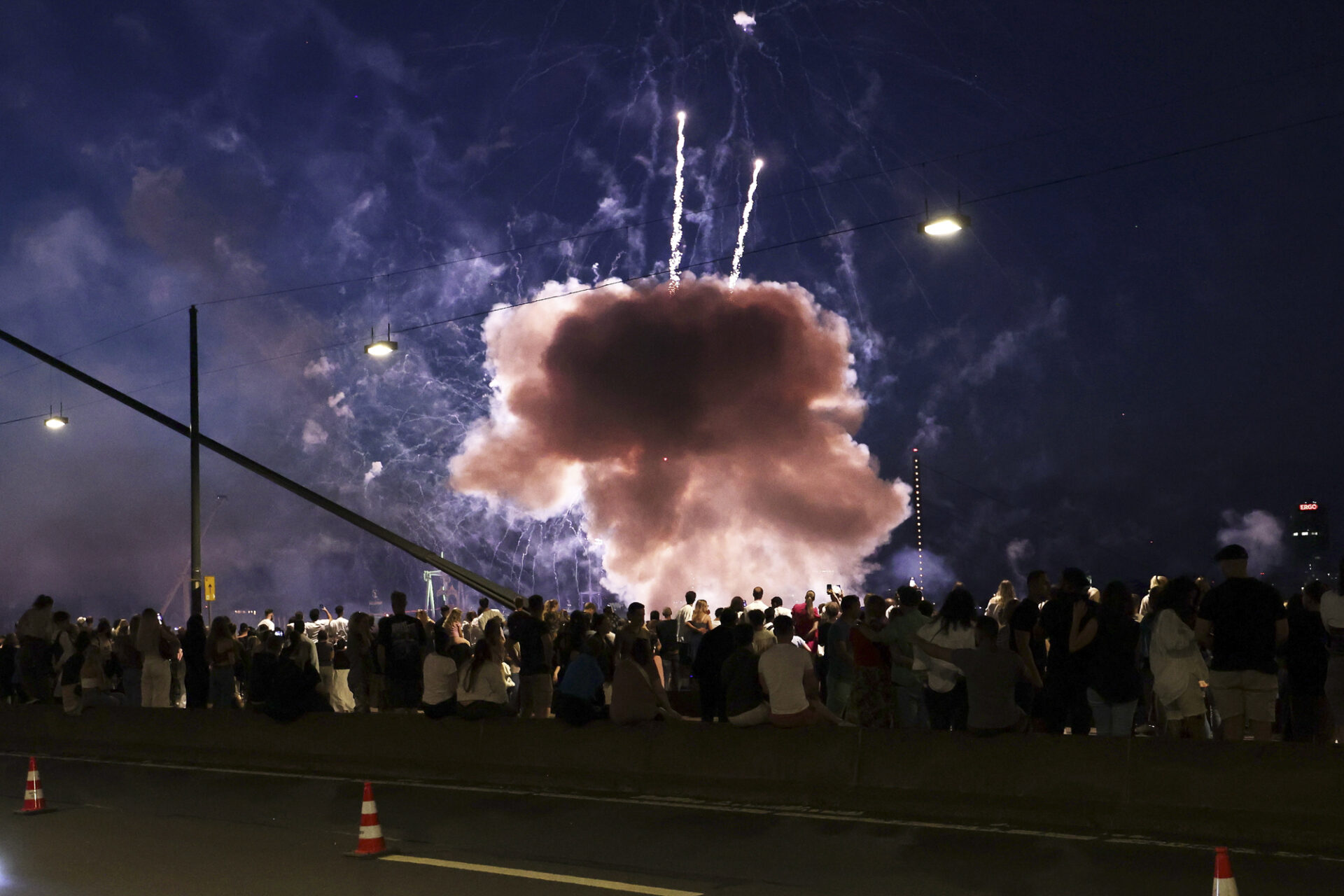Explosion auf der Kirmes in Düsseldorf.