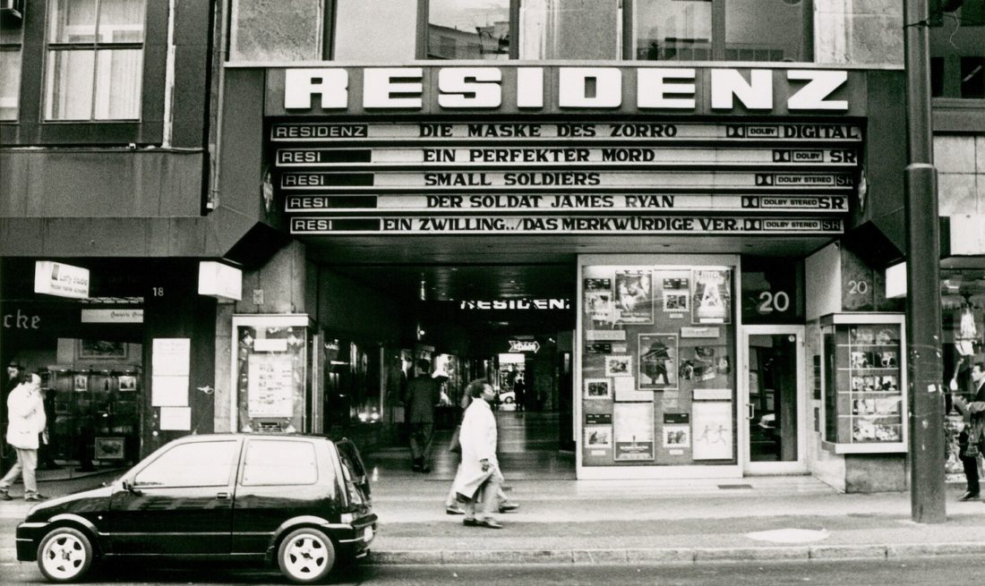 Das Residenz-Kino um 1990, damals gab es einen großen und vier kleinere Säle. Foto: Stadtarchiv Düsseldorf