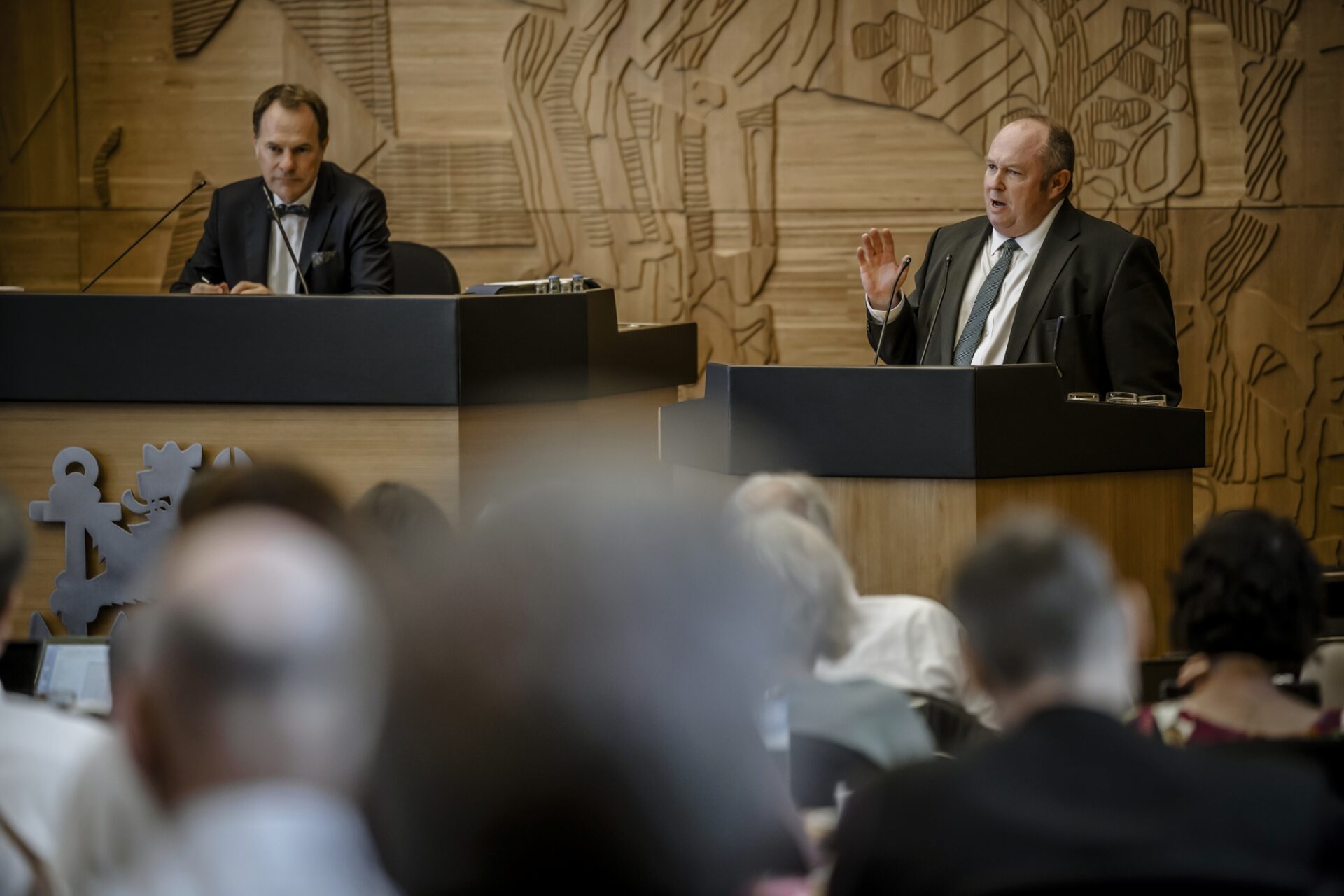 Düsseldorfs Oberbürgermeister Stephan Keller und Personal-Dezernent Olaf Wagner