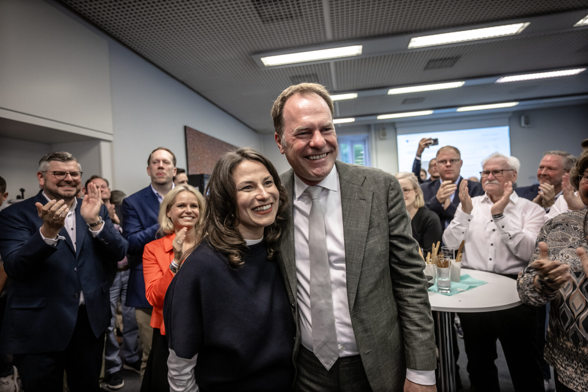 Düsseldorfs Oberbürgermeister Stephan Keller und seine Lebensgefährtin Meike Folkerts