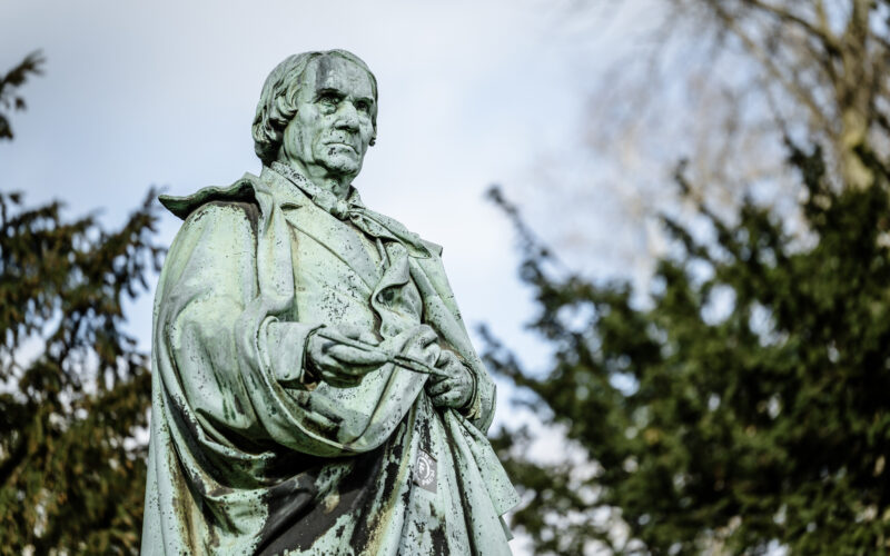 Denkmal Ehrenbürger Peter von Cornelius im Hofgarten Düsseldorf
