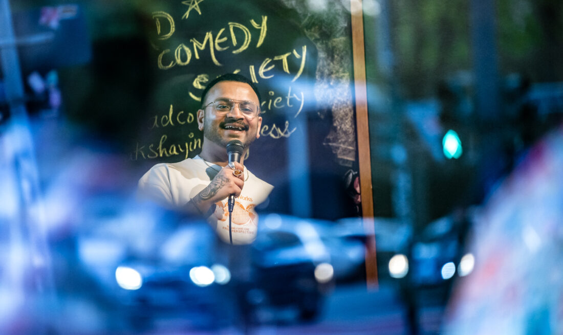 Akshay Dead Comedy Society Düsseldorf