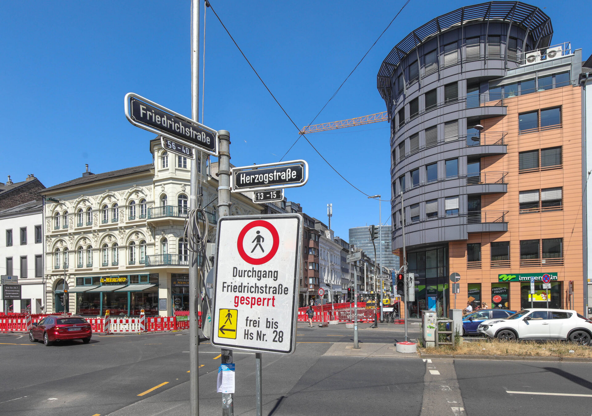 Friedrichstraße Düsseldorf gesperrt