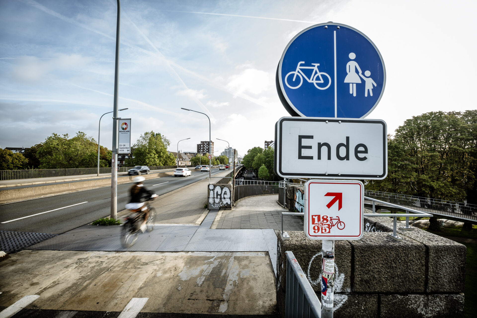 Radweg Theodor-Heuss-Brücke Foto: Andreas Endermann