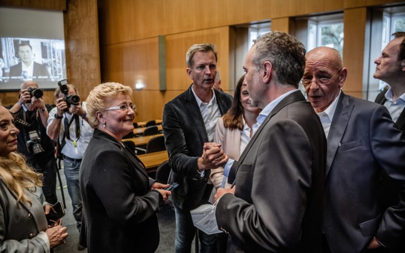 Spitzenvertreter der Düsseldorfer CDU am Wahlabend: Sylvia Pantel, Josef Hinkel, Thomas Jarzombek und Rolf Tups (von links). Foto: Andreas Endermann