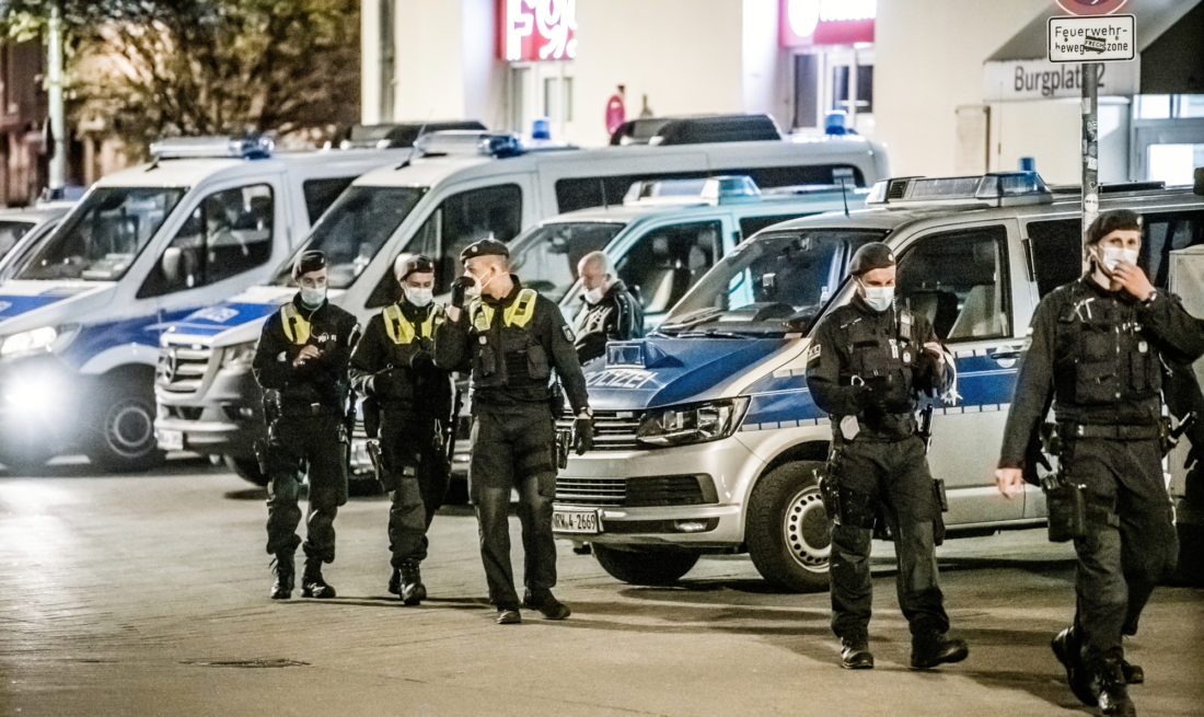 1. Abend Ausgangssperre aufgrund der Inzidenzwerte in Duesseldorf