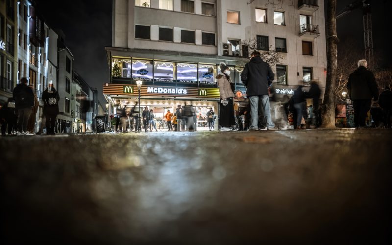 Treffpunkt Platz vor McDonaldÕs in der Altstadt