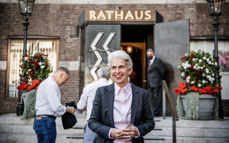 Seit 2017 sitzt Marie-Agnes Strack-Zimmermann im Bundestag. Ihr Mandat im Stadtrat hat sie behalten, deshalb ist sie weiter regelmäßig im Düsseldorfer Rathaus. Foto: Andreas Endermann